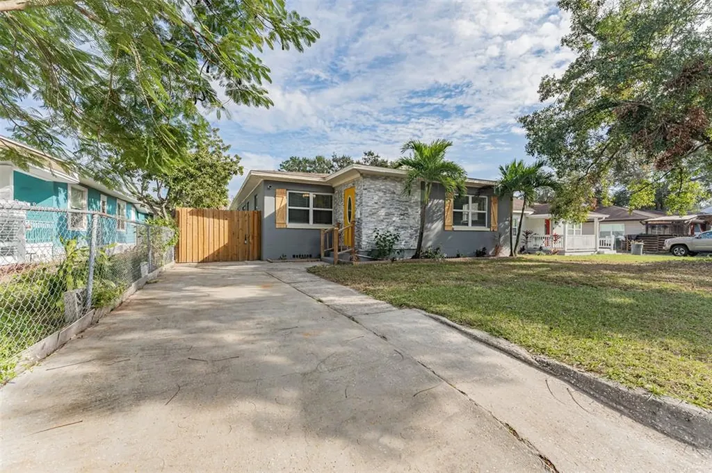3513 N 10th Street Tampa FL 33605