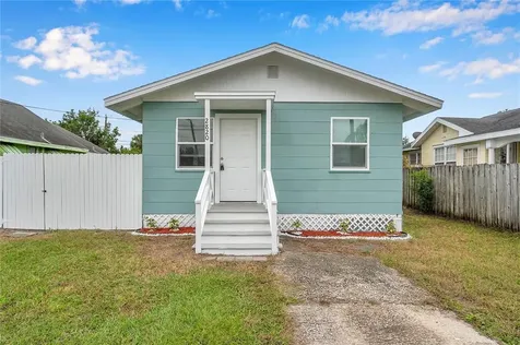 2820 42nd Avenue N St Petersburg FL 33714