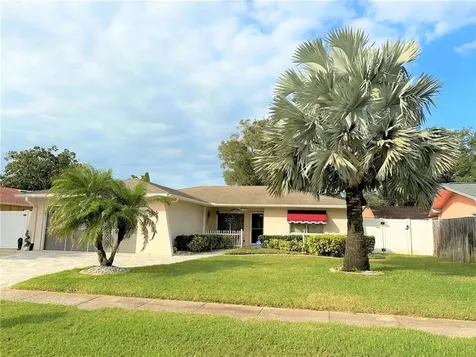 9024 118th Way Seminole FL 33772