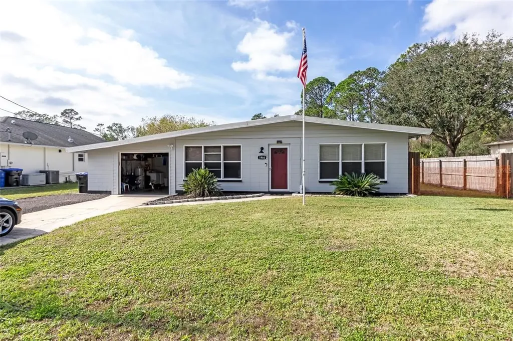 1466 General Mcarthur Avenue Daytona Beach FL 32124