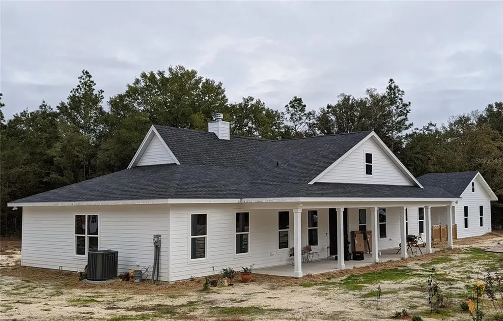 5040 NE 48th Court High Springs FL 32643