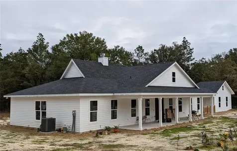 5040 NE 48th Court High Springs FL 32643