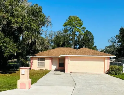 1808 W Charlotte Street Plant City FL 33563