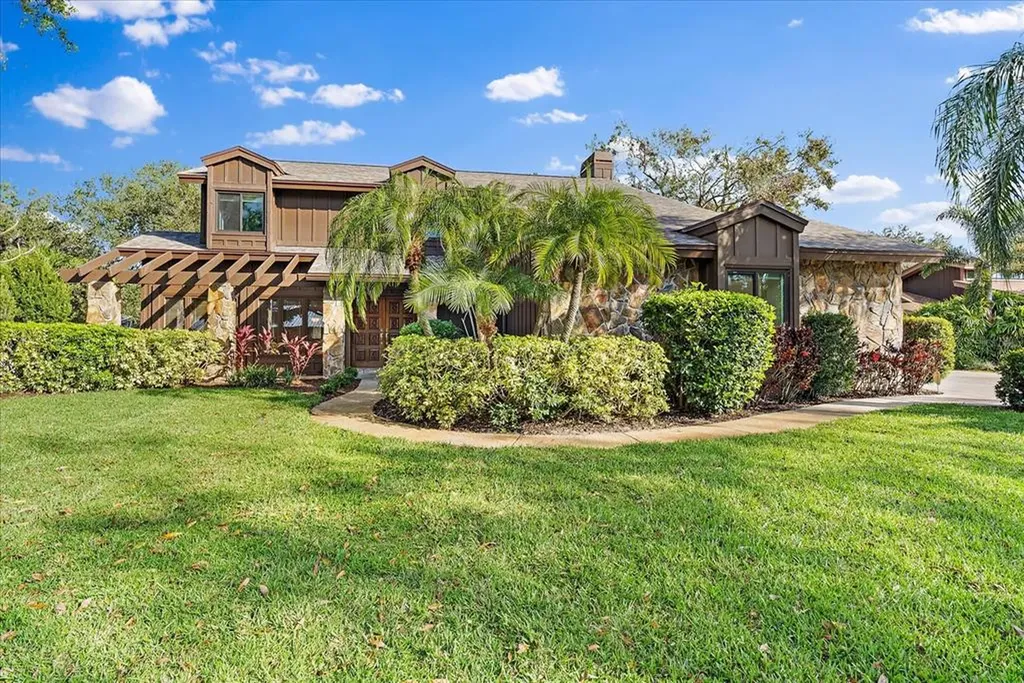 5367 Dominica Circle Sarasota FL 34233