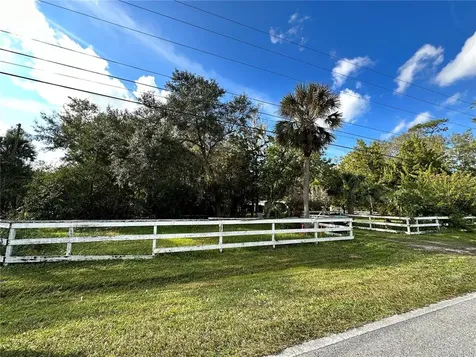 2532 N 6th Street Orlando FL 32820