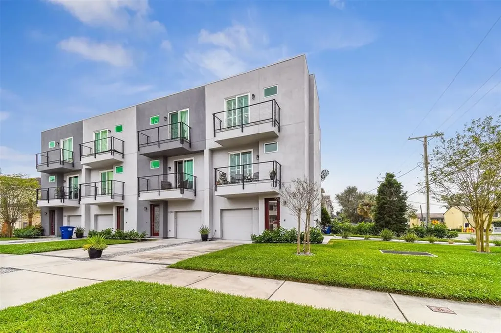3232 W Horatio Street Tampa FL 33609