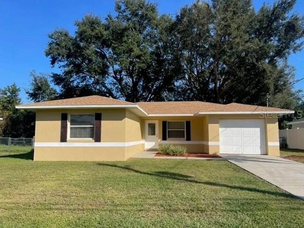 345 Honey Bee Lane Polk City FL 33868