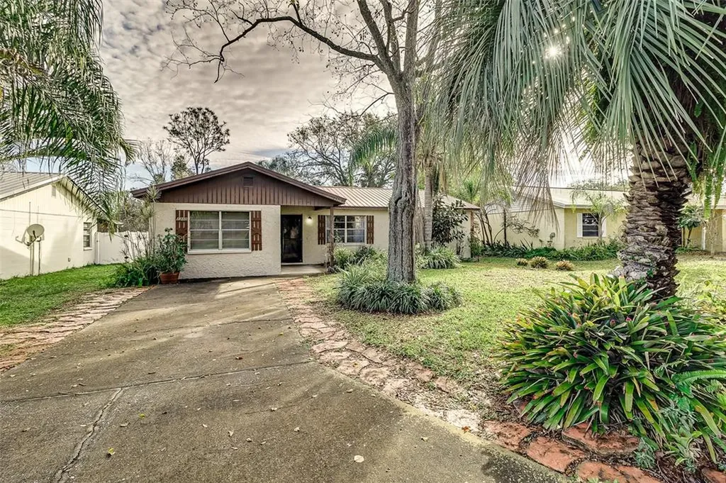 1310 Honeytree Lane W Lakeland FL 33801
