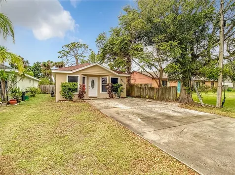 5130 Pineland Avenue Port Orange FL 32127