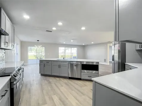 10317 Boyette Creek Boulevard Riverview FL 33569