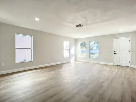 10317 Boyette Creek Boulevard Riverview FL 33569