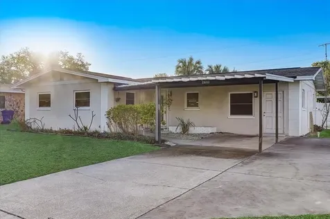 4720 W Fair Oaks Avenue Tampa FL 33611