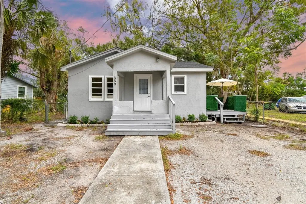 1553 29th Street Sarasota FL 34234