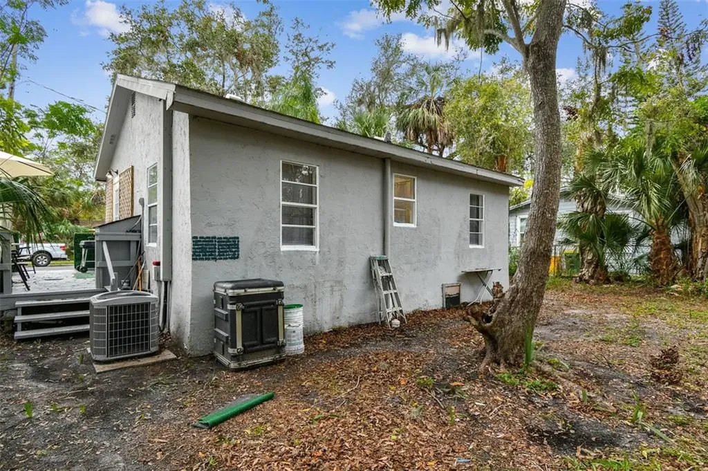 1553 29th Street Sarasota FL 34234