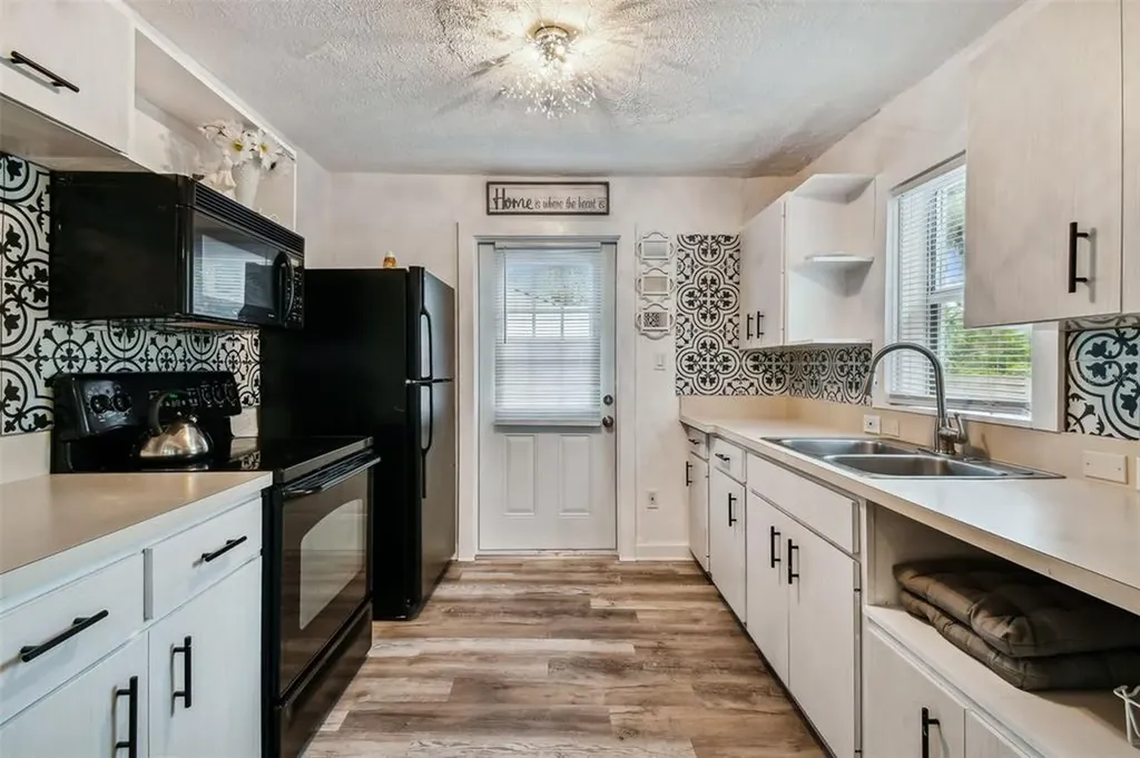 1553 29th Street Sarasota FL 34234