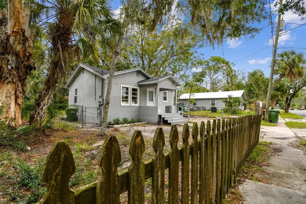 1553 29th Street Sarasota FL 34234