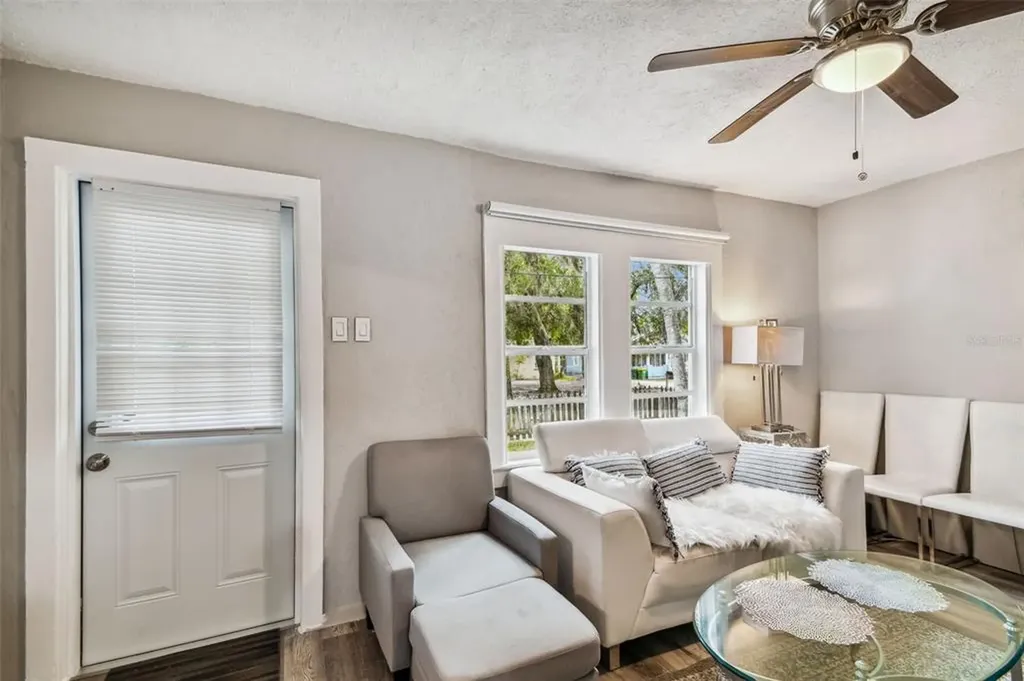 1553 29th Street Sarasota FL 34234