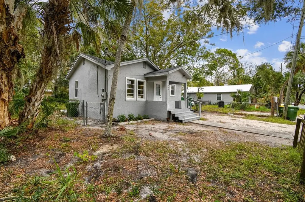 1553 29th Street Sarasota FL 34234
