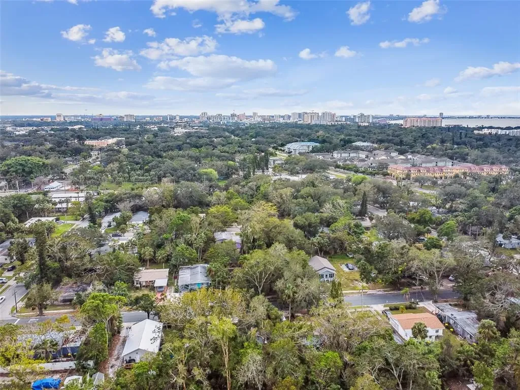 1553 29th Street Sarasota FL 34234