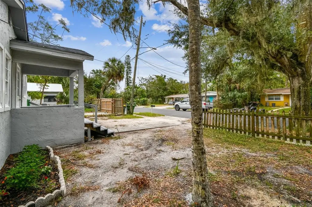 1553 29th Street Sarasota FL 34234