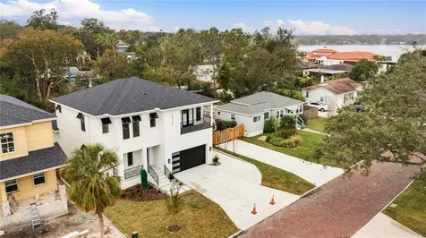 2313 Derbyshire Avenue Lakeland FL 33803