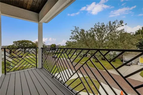 2313 Derbyshire Avenue Lakeland FL 33803