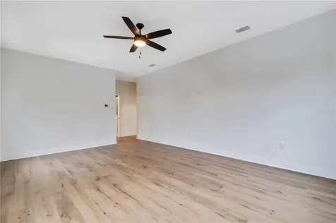 2313 Derbyshire Avenue Lakeland FL 33803