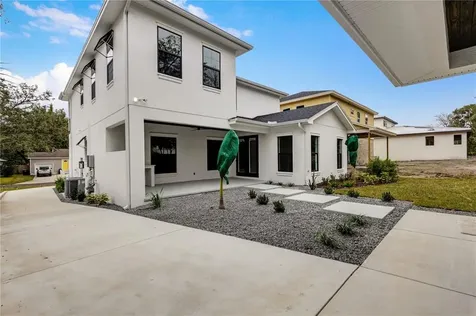 2313 Derbyshire Avenue Lakeland FL 33803