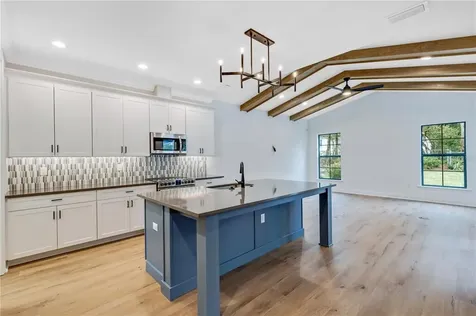 2313 Derbyshire Avenue Lakeland FL 33803