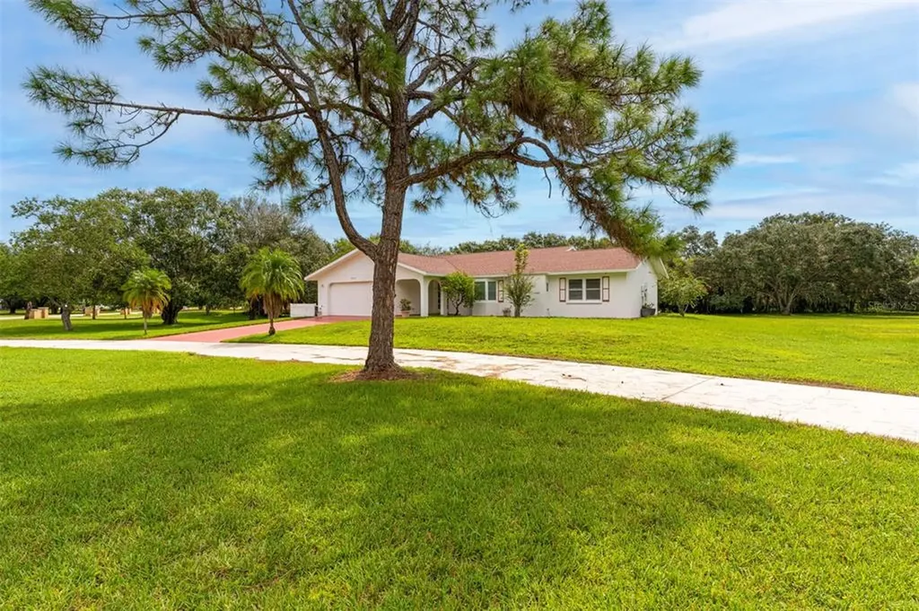 7377 Castle Drive Sarasota FL 34240