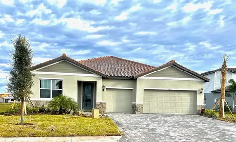 4215 Savanna Palms Court Bradenton FL 34211