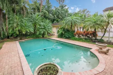4004 W De Leon Street Tampa FL 33609