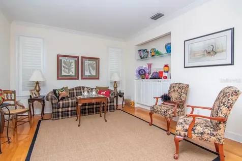 4004 W De Leon Street Tampa FL 33609