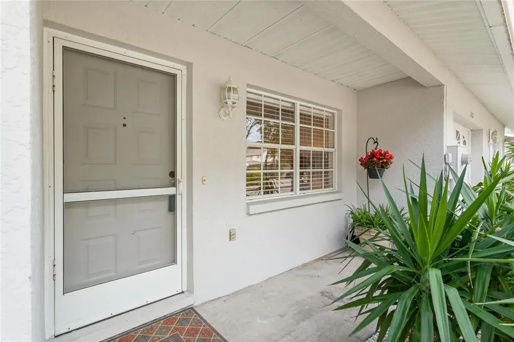 3034 Conifer Drive Largo FL 33771