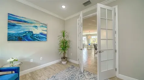 5921 Long Shore Loop Sarasota FL 34238