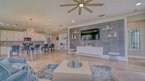 5921 Long Shore Loop Sarasota FL 34238