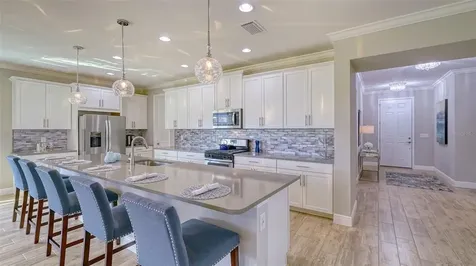 5921 Long Shore Loop Sarasota FL 34238