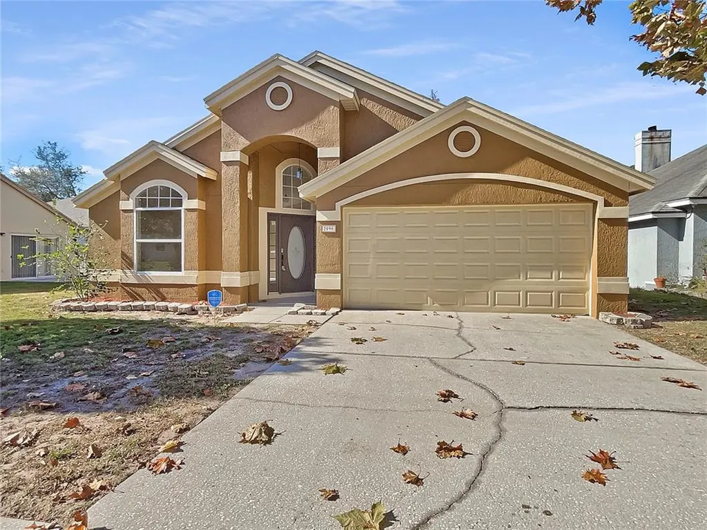 2090 Regal Street Apopka FL 32703