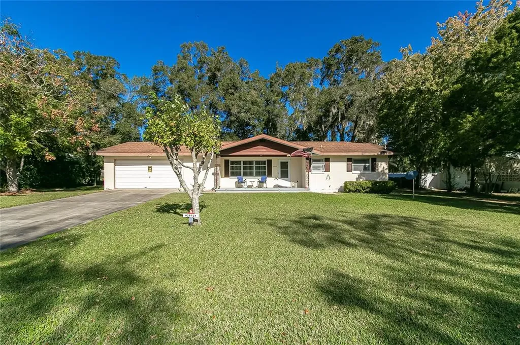 6243 SE 125th Place Belleview FL 34420