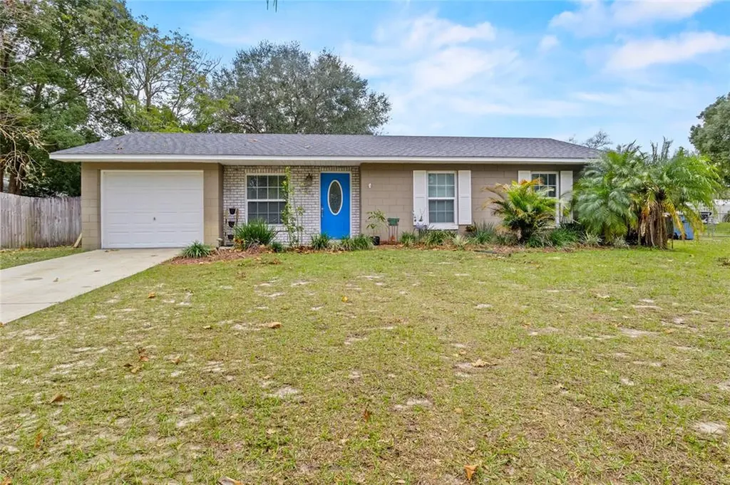 1211 Cedar Avenue Tavares FL 32778