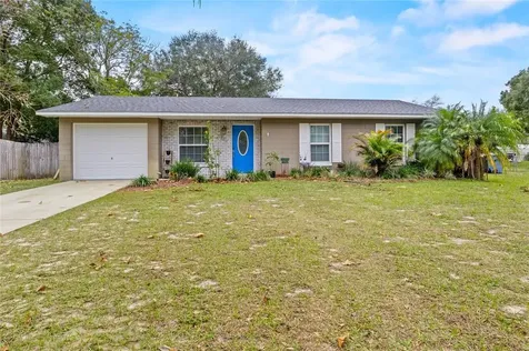 1211 Cedar Avenue Tavares FL 32778