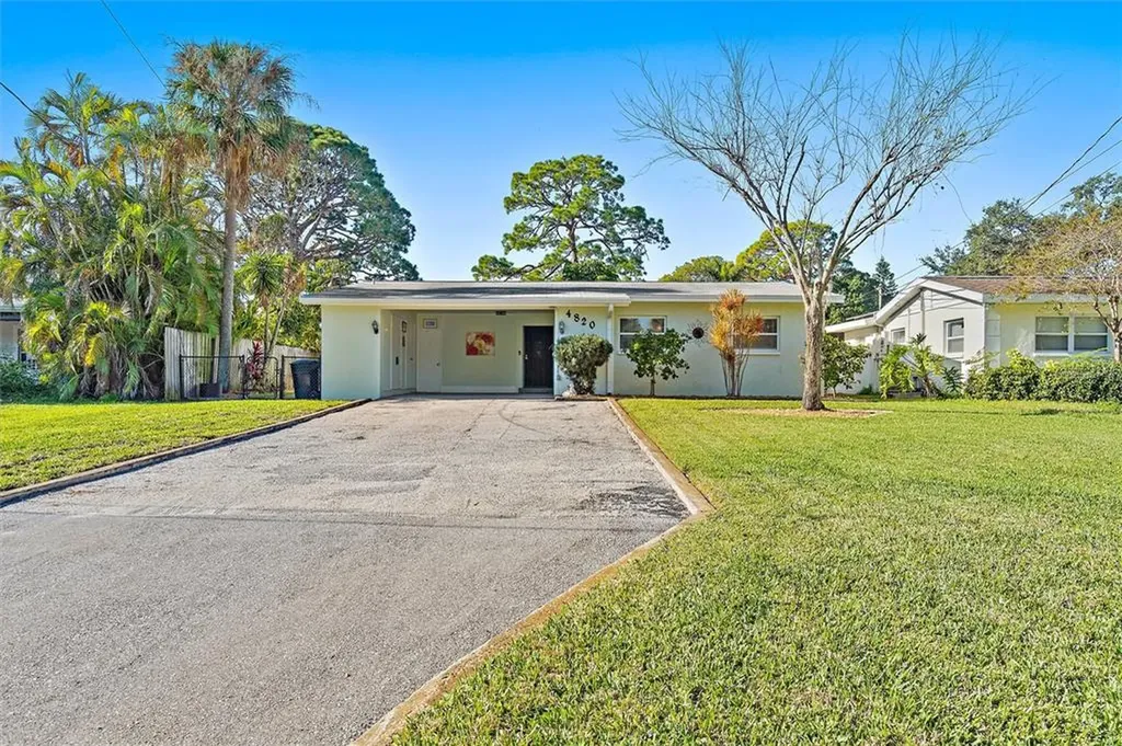 4820 Venetian Boulevard NE St Petersburg FL 33703