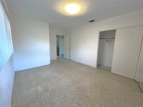 4212 Yardley Avenue N St Petersburg FL 33713