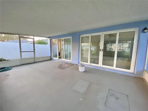 4212 Yardley Avenue N St Petersburg FL 33713