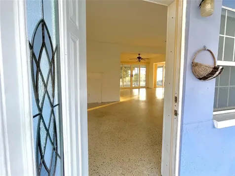4212 Yardley Avenue N St Petersburg FL 33713