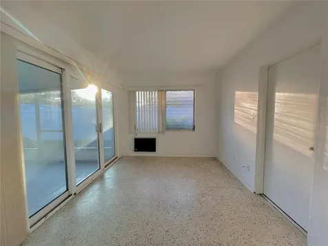 4212 Yardley Avenue N St Petersburg FL 33713