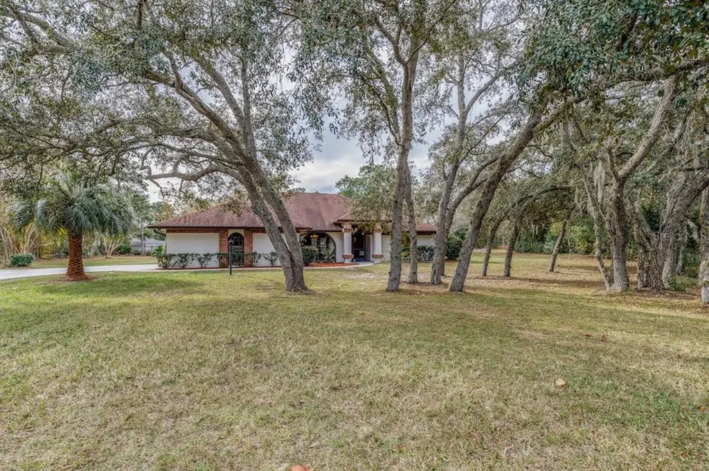 2710 W Beamwood Drive Beverly Hills FL 34465