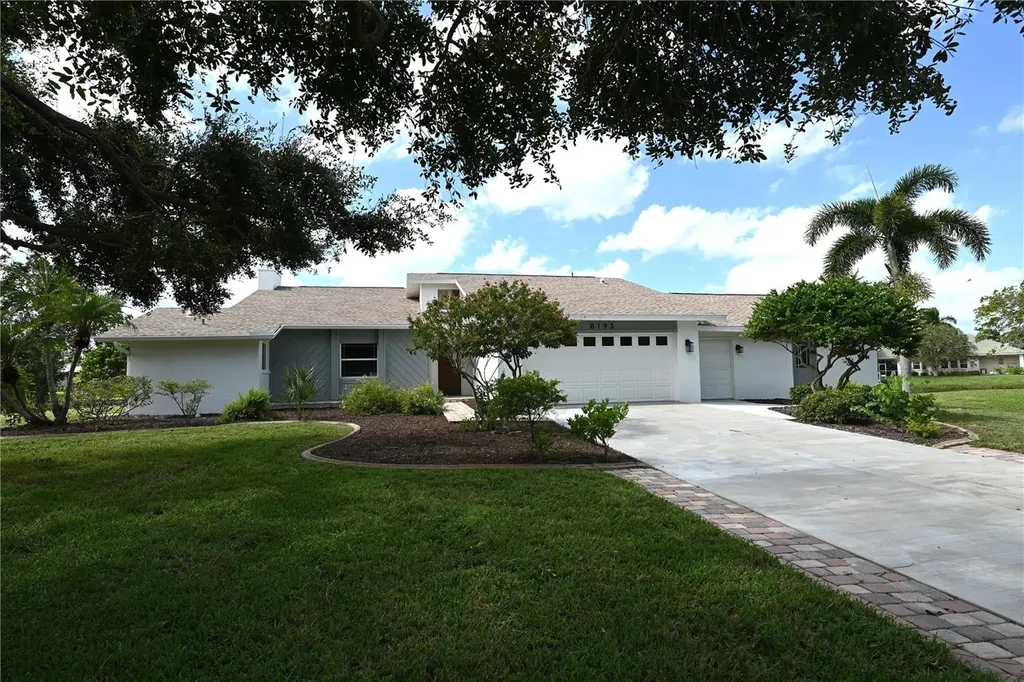 6193 9th Avenue Circle NE Bradenton FL 34212