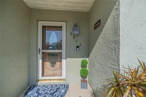 2415 Duff Road Lakeland FL 33810