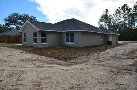 13 Sequoia Loop Trace Ocklawaha FL 32179